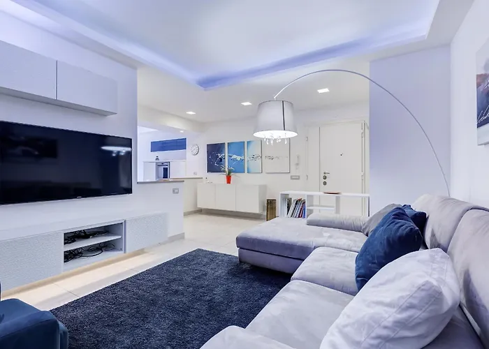 Joice Luxury Home
